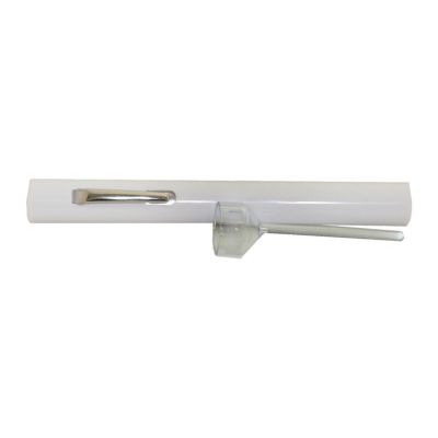 Disposable white pocket light with tip