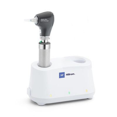Welch Allyn 3.5V Diagnostic LED Otoscope with NiCad Handle and Charger
